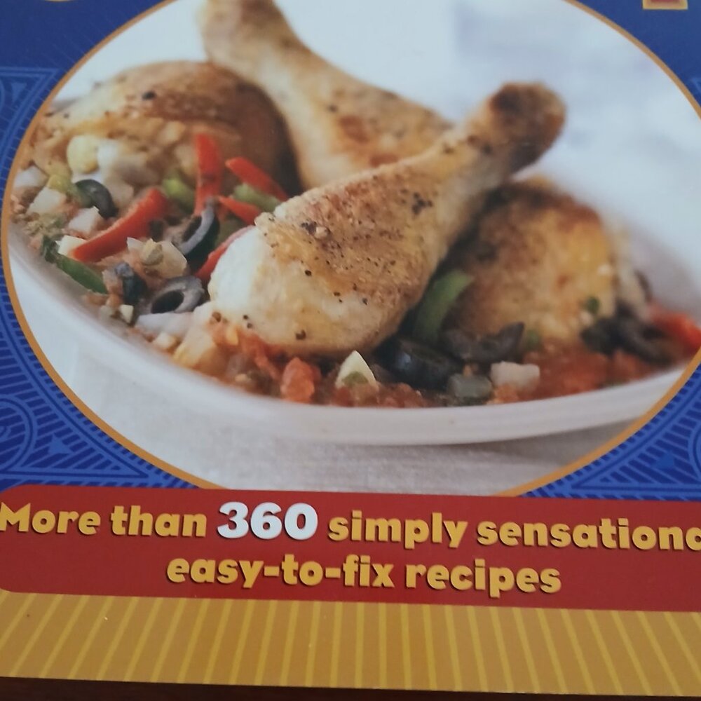 Better Home's and Gardens Biggest Book of Chicken Recipes - Picture 3 of 8
